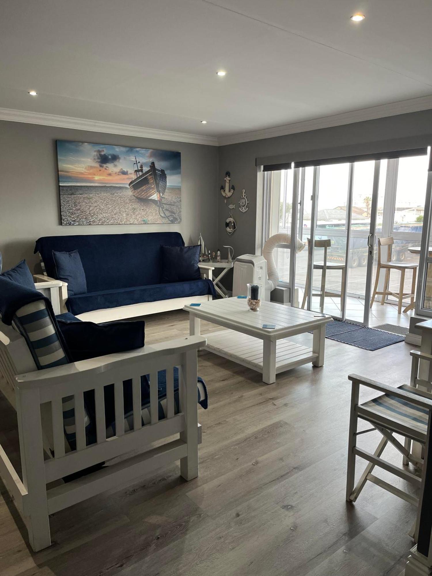 Modern Apartment Walking Distance To Main Beach Restaurants And Other Amenities Jeffreys Bay Exterior photo
